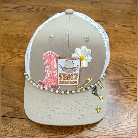 Charlee Maree Co Accessories - NWT Country Cowboy Trucker Hat